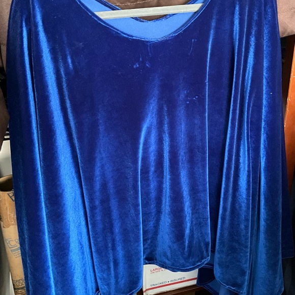 One size Velour Top Easy pullover to wear with comfort One size fits most - Picture 4 of 4